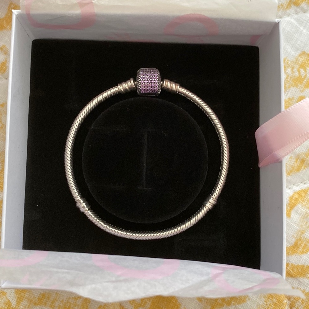 Pandora sparkling clasp bracelet